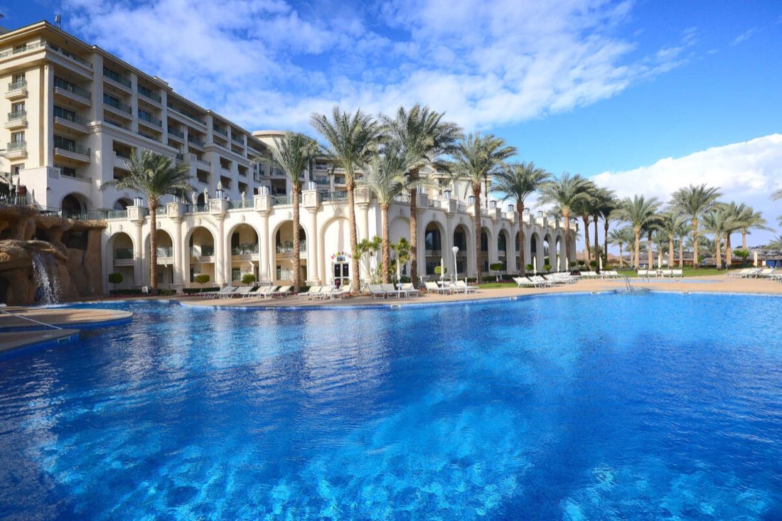 Stella Di Mare resort and pool